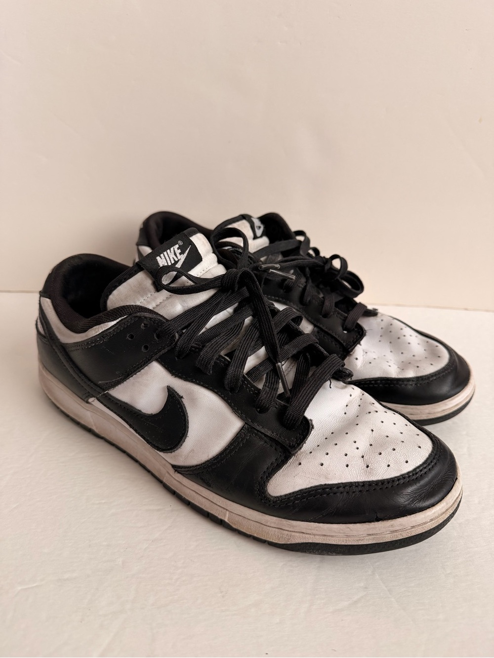 Nike Dunk Low Retro Panda Men’s Size 10 Black White